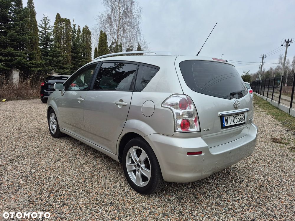 Toyota Corolla Verso 2.2 D-4D DPF Sol - 7