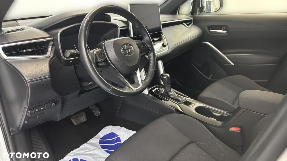 Toyota Corolla Cross 2.0 Hybrid Comfort - 10