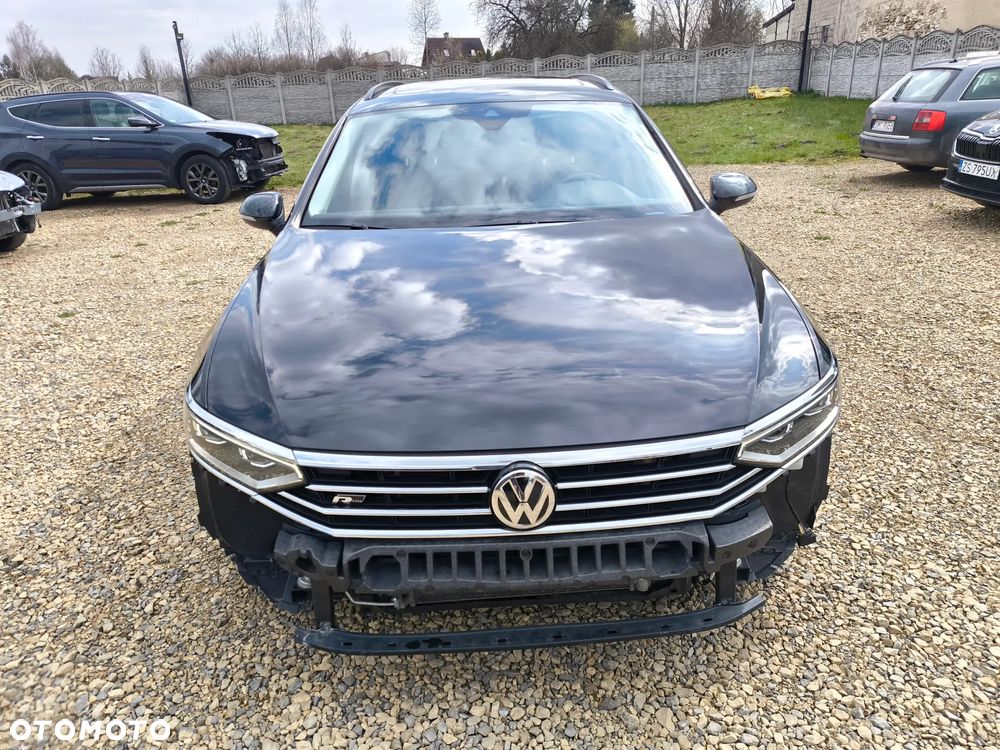Volkswagen Passat 2.0 TDI SCR DSG 4Motion Business - 10