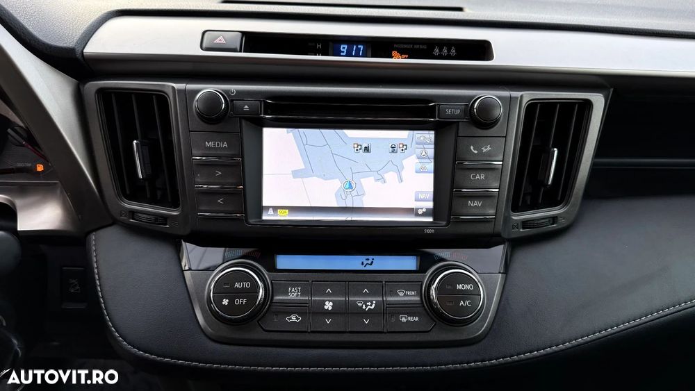 Toyota RAV4 2.2 D-4CAT 4WD Aut Executive - 23