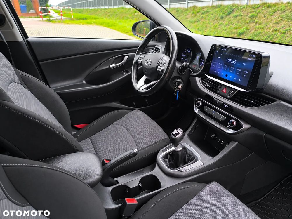 Hyundai i30 1.4 Comfort - 22