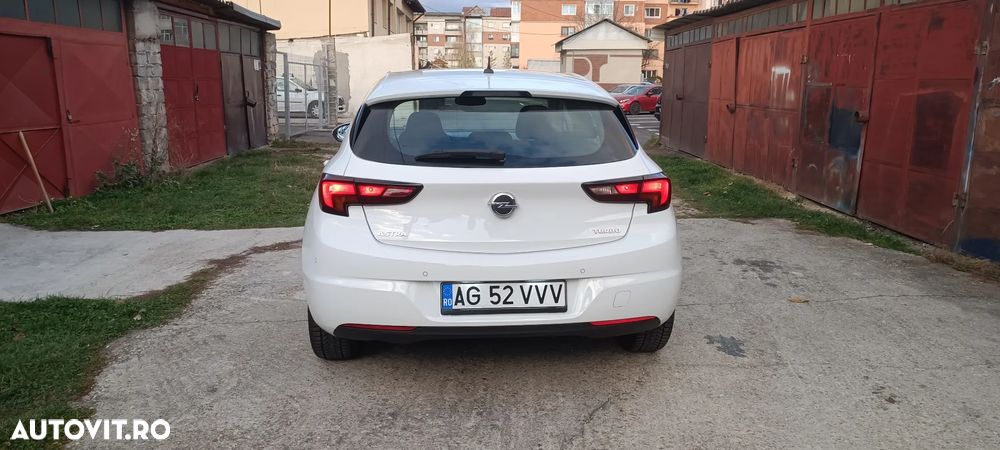 Opel Astra 1.4 Turbo ECOTEC Dynamic - 11