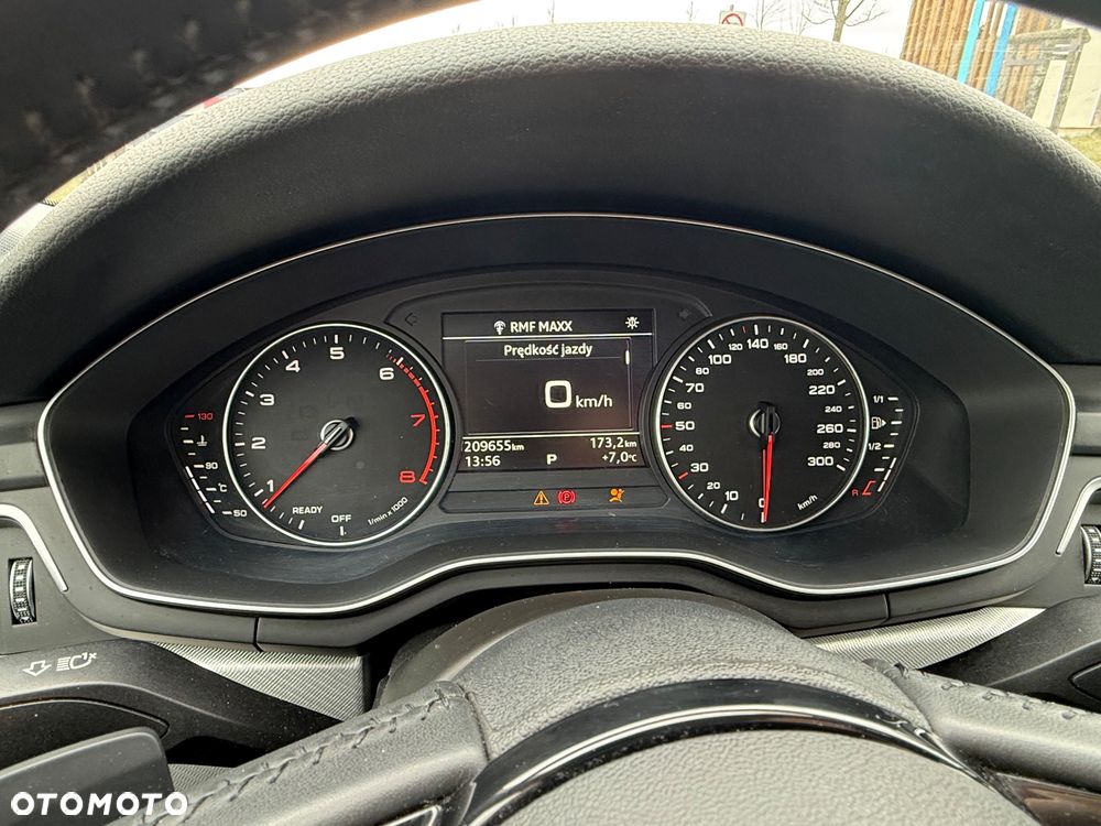 Audi A4 Avant 1.4 TFSI Design S tronic - 26