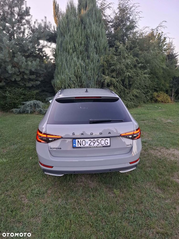 Skoda Superb 2.0 TDI SCR 4x4 Sportline DSG - 12