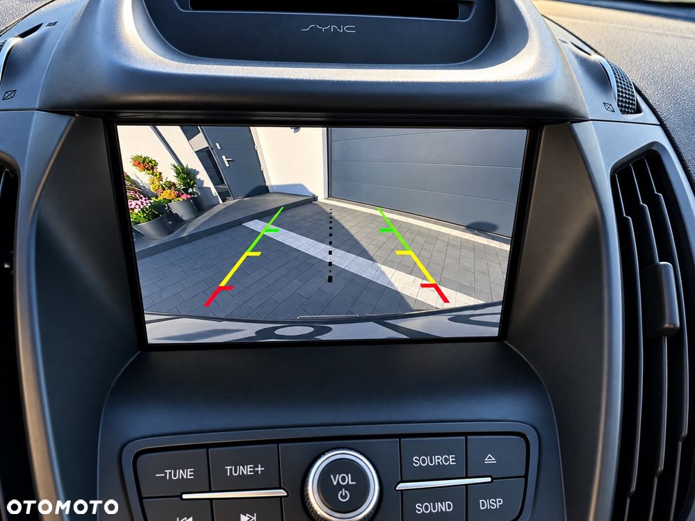 Ford Kuga - 22