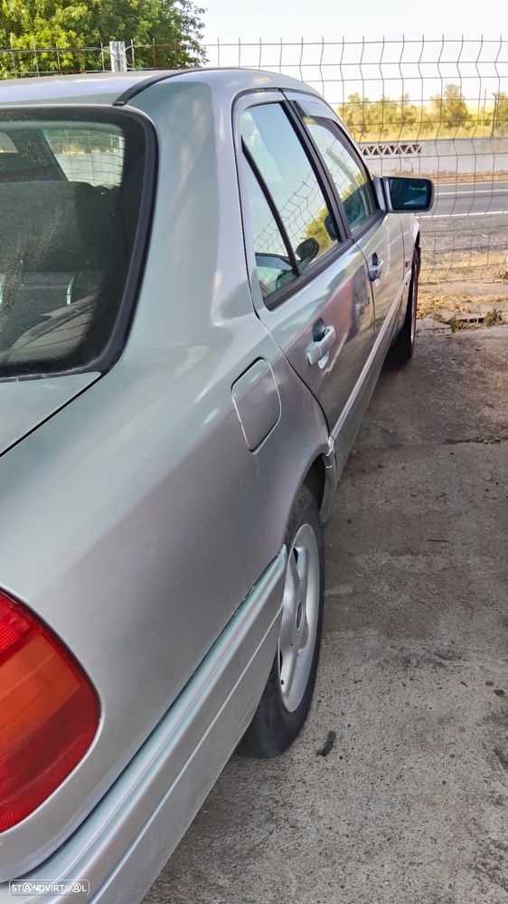 Mercedes-Benz C 220 D - 4