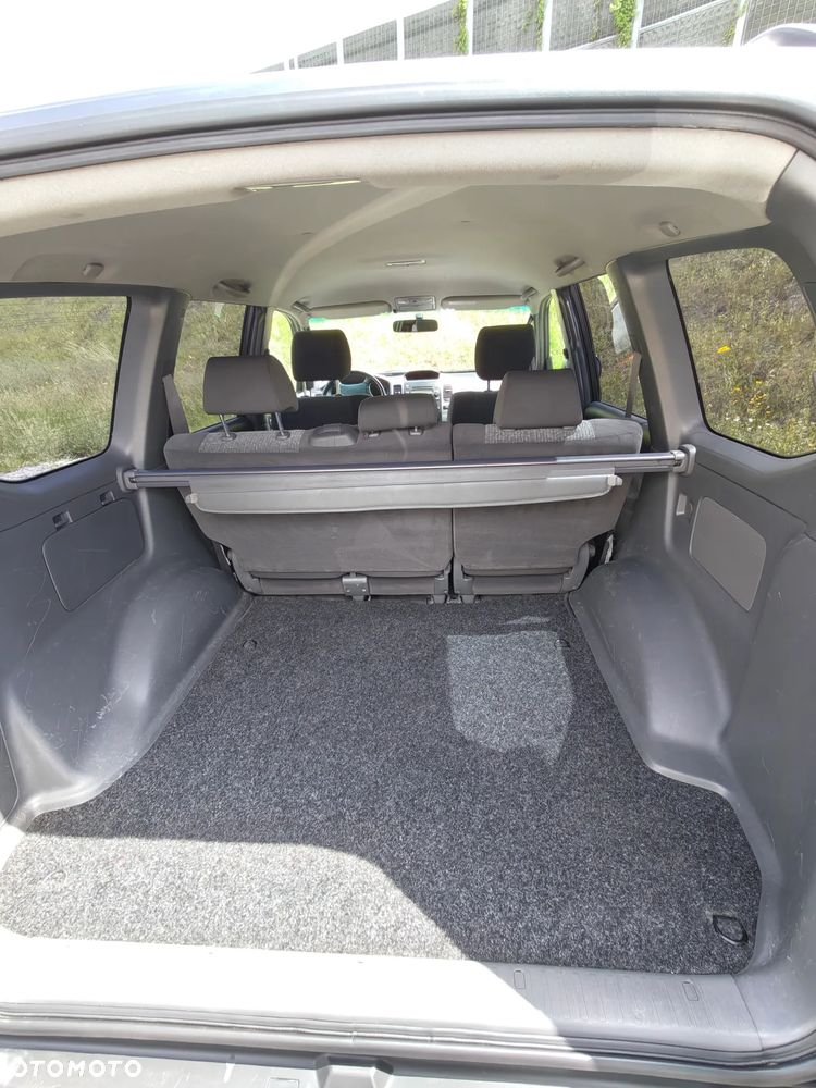 Toyota Land Cruiser LC 3.0 D-4D Luna - 22