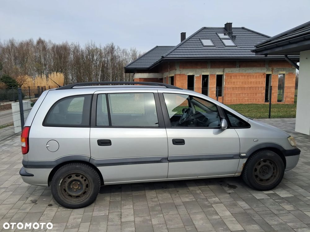 Opel Zafira 1.8 Elegance - 4