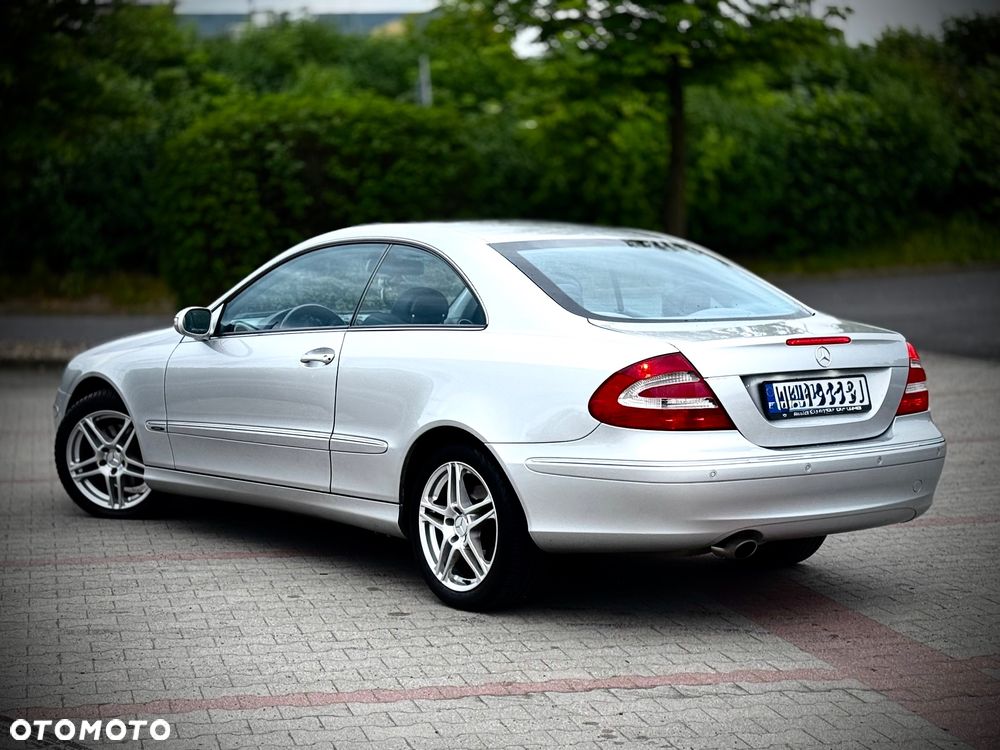 Mercedes-Benz CLK 240 Avantgarde - 5