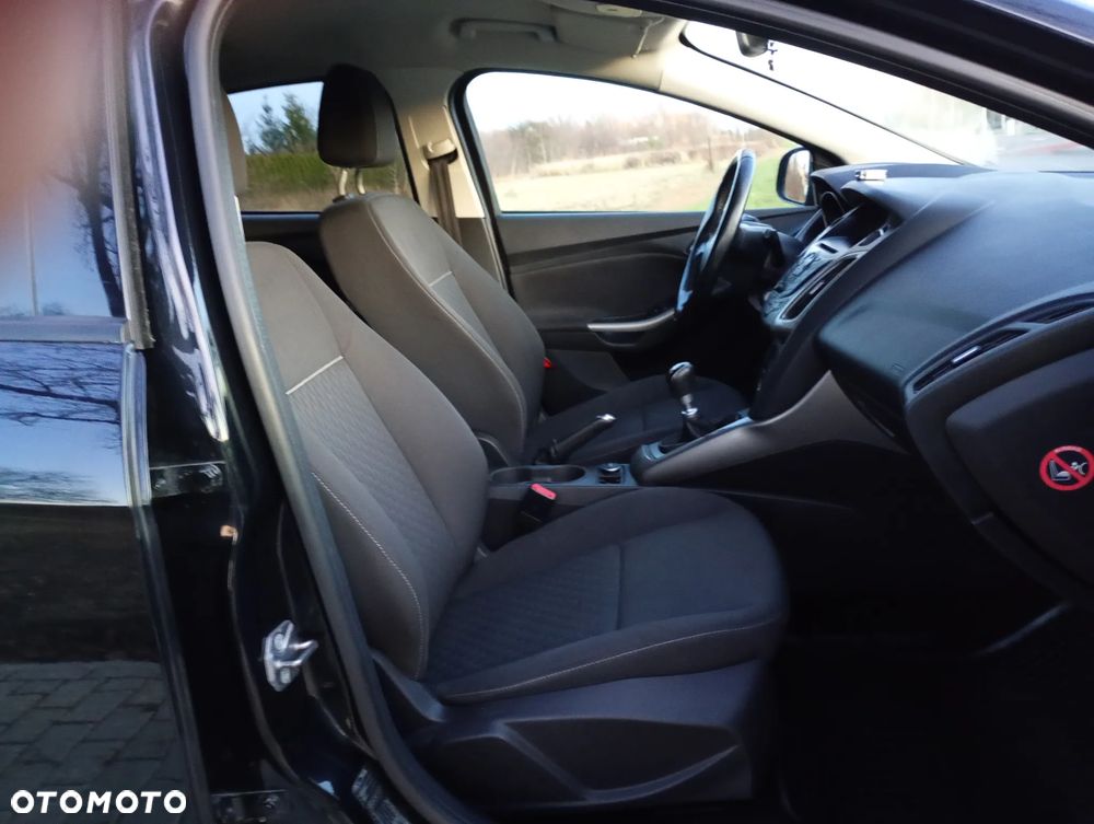Ford Focus - 14
