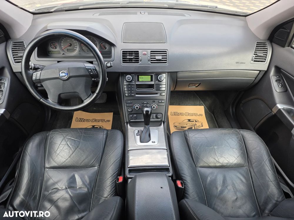 Volvo XC 90 D5 Aut. Momentum - 8