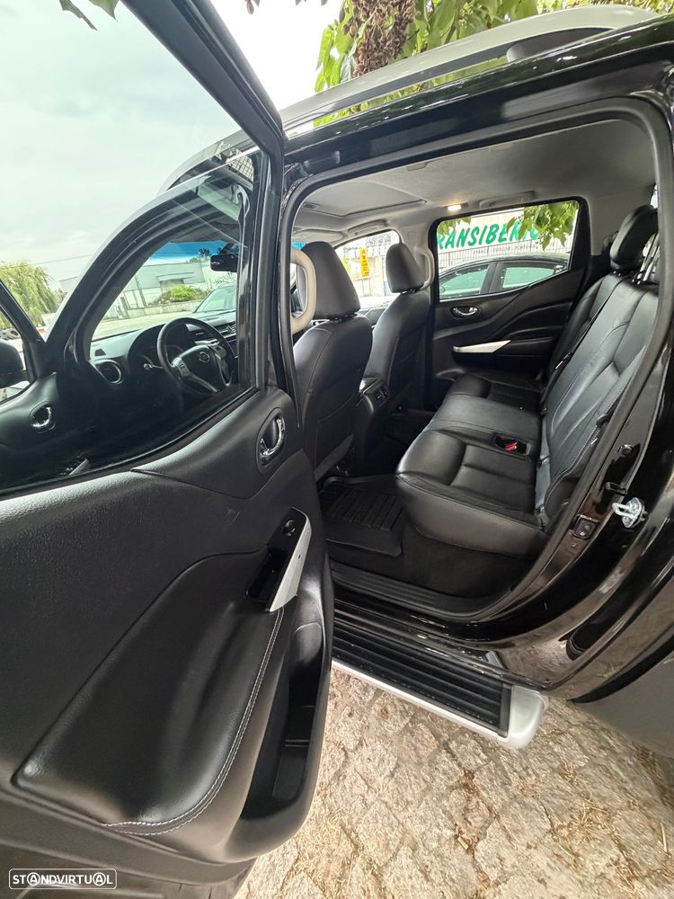 Nissan Navara 2.3 dCi CD 4WD N-Connecta AT - 12