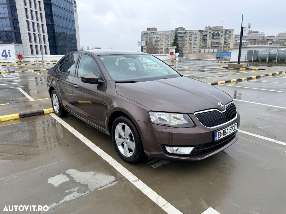 SKODA Octavia 2013 — imagine 2