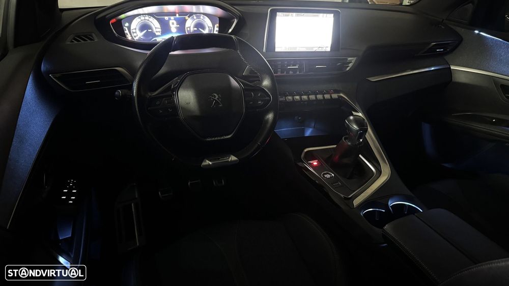 Peugeot 5008 1.5 BlueHDi GT Line - 28