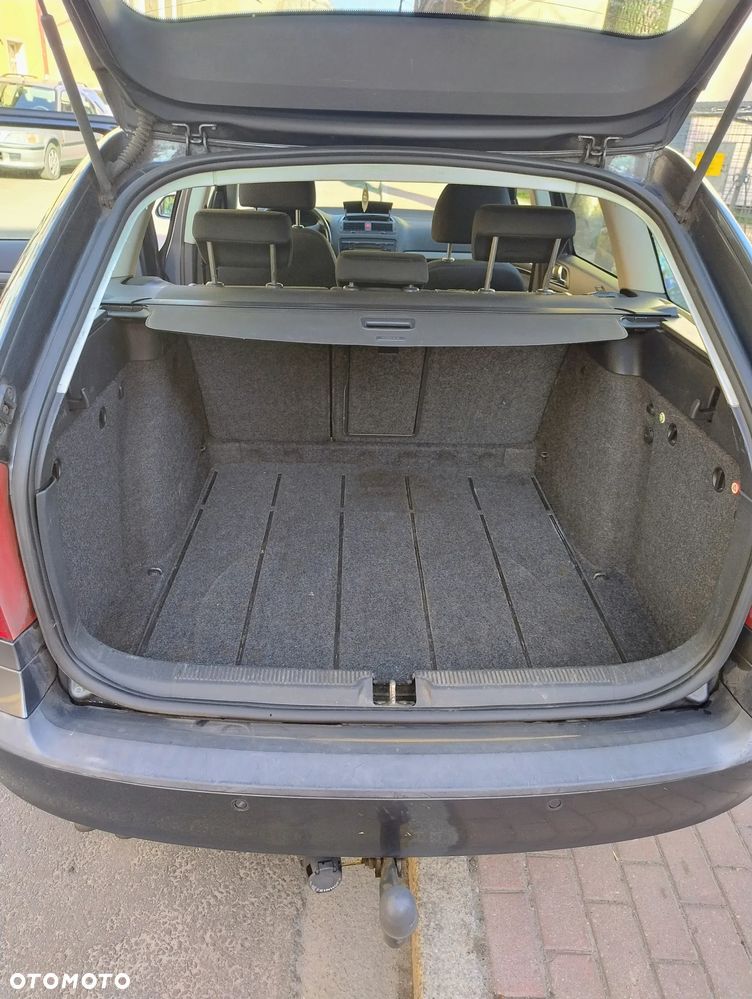 Skoda Octavia 2.0 TDI Ambiente - 9