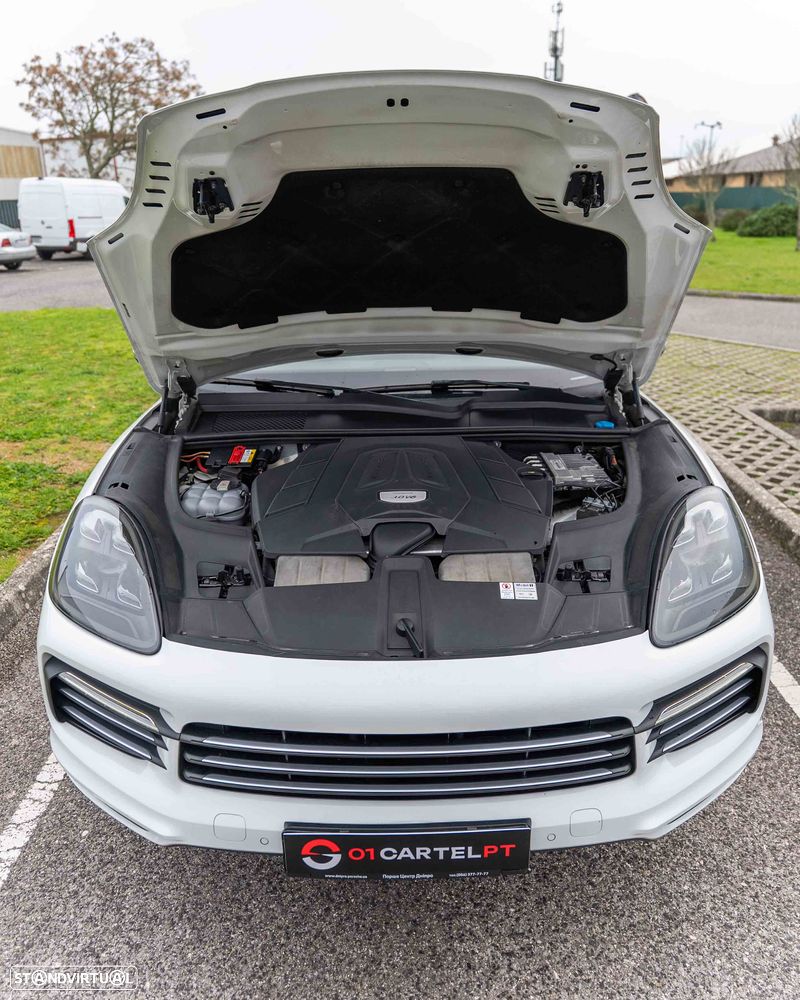 Porsche Cayenne Tiptronic S - 33