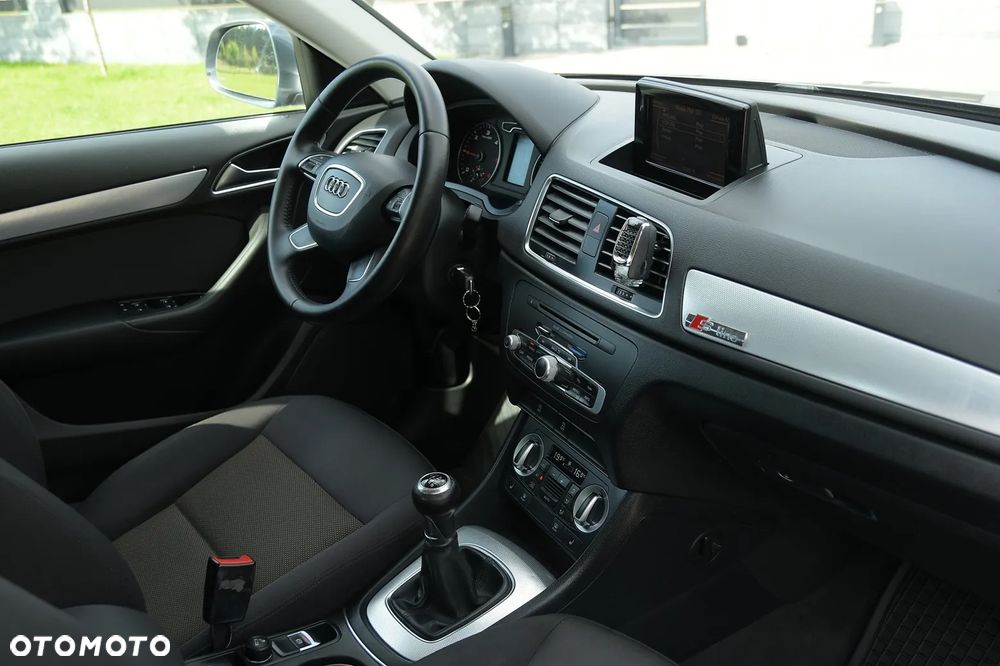 Audi Q3 - 17