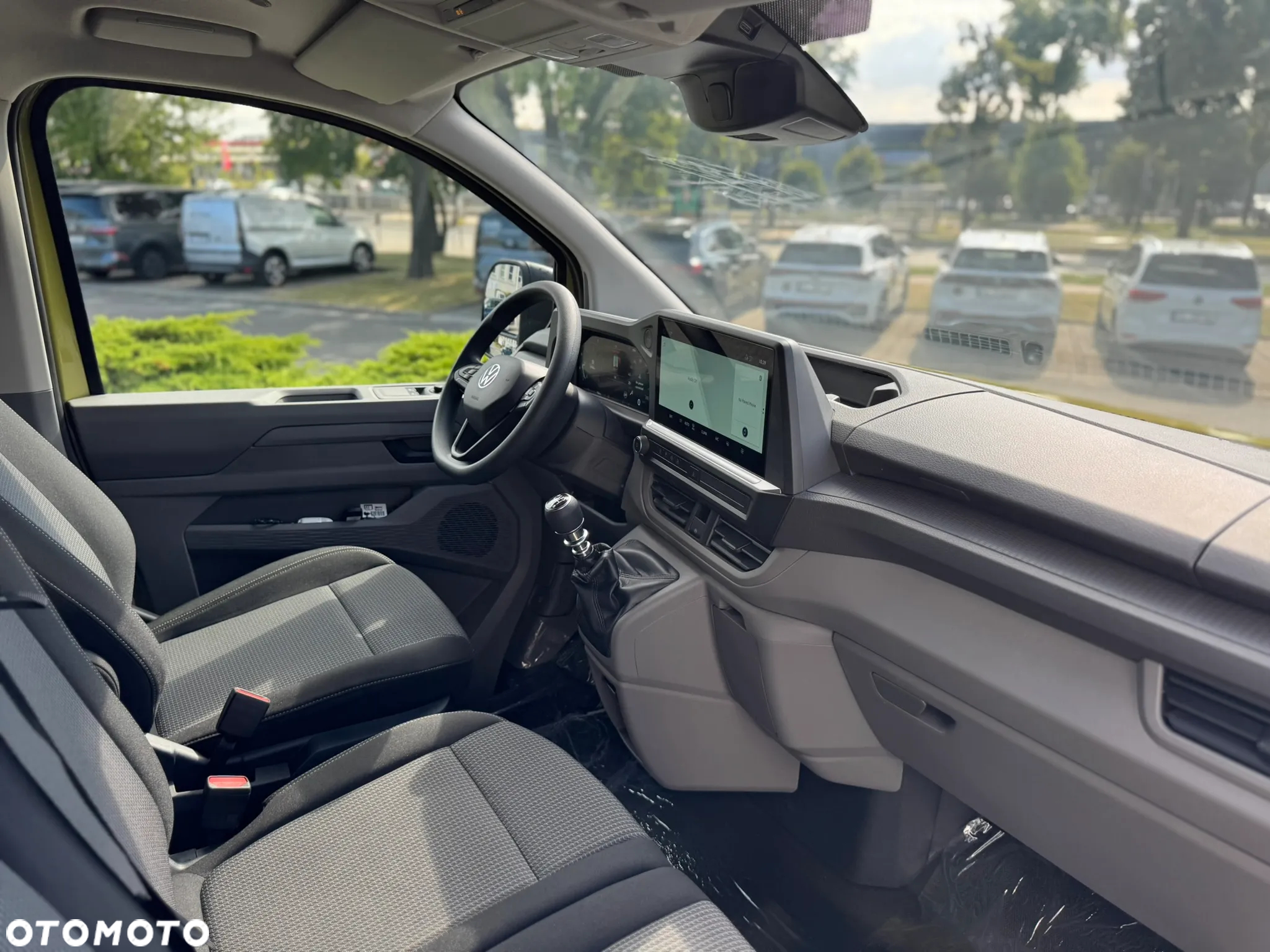 Volkswagen Nowy Transporter - 23