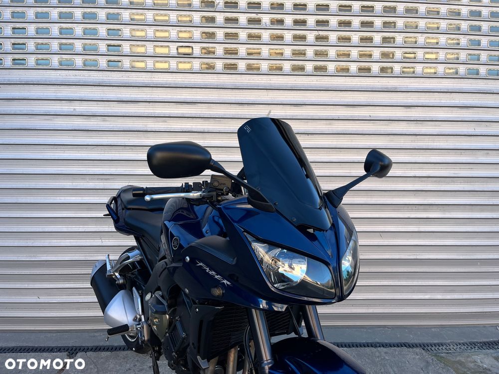 Yamaha FZ - 28
