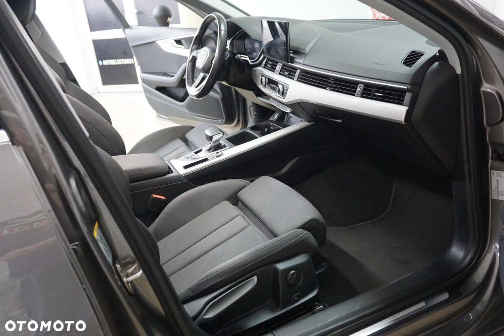 Audi A4 Avant 35 TDI S tronic - 23