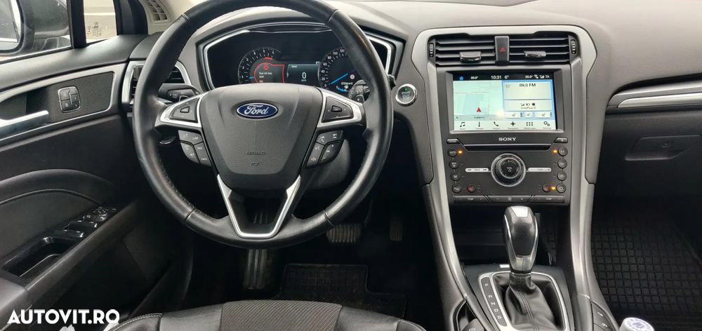 Ford Mondeo 2.0 TDCi Powershift AWD Business - 7