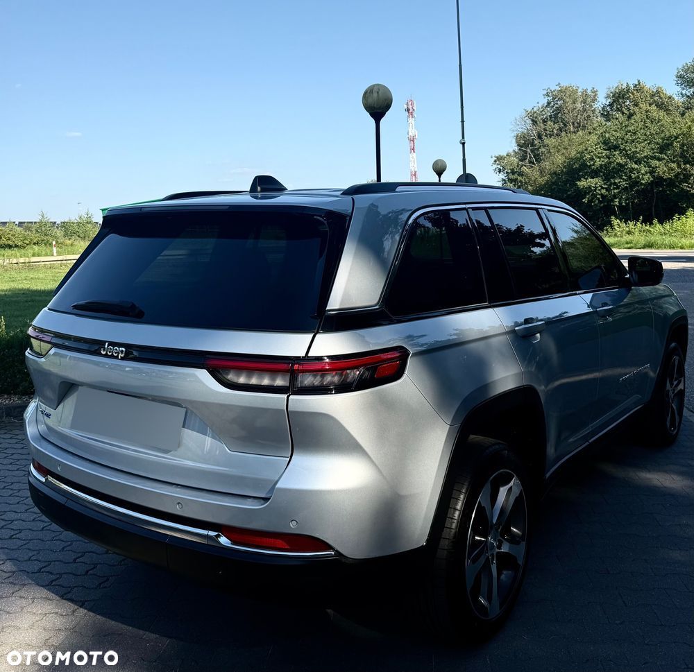 Jeep Grand Cherokee 2.0 4xe Plug-in Hybrid Automatik Exclusive Launch Edition - 6