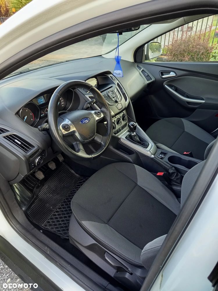 Ford Focus ver-1-6-tdci-edition - 3