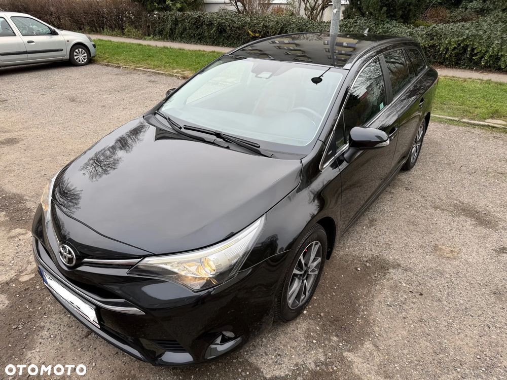 Toyota Avensis 2.0 Multidrive S Executive - 2