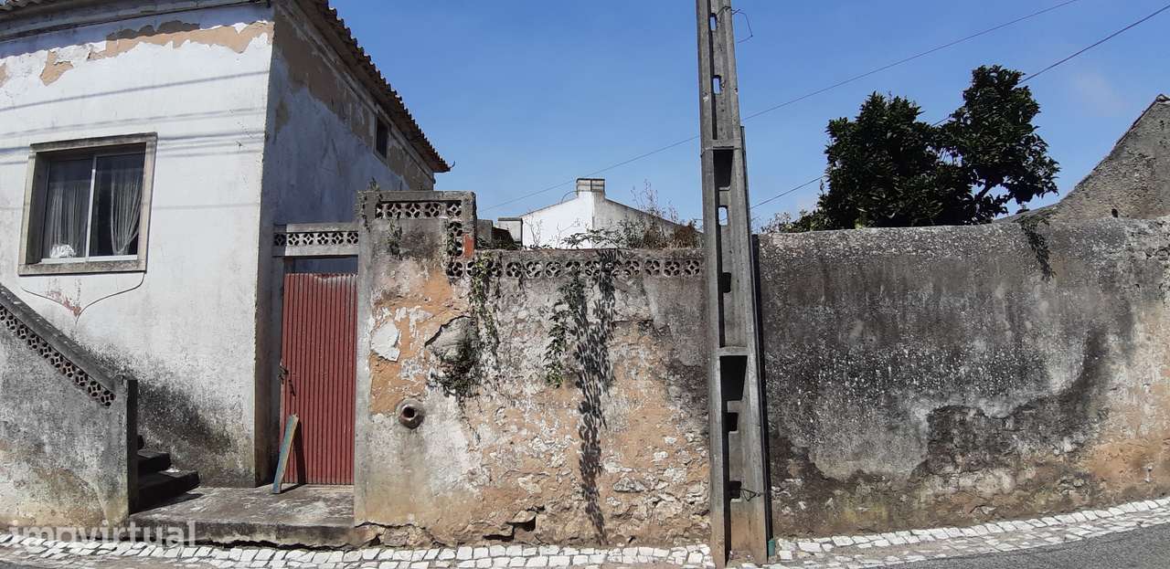 MORADIA PARA RECUPERAR EM AMOREIRA ÓBIDOS - Grande imagem: 4/12