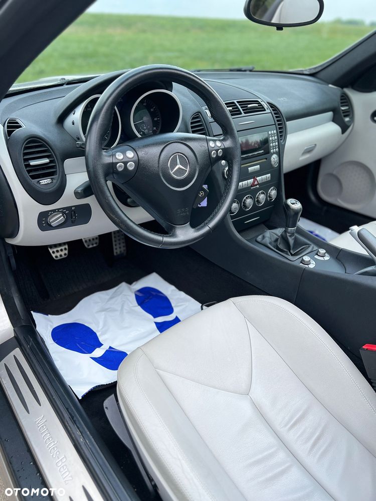 Mercedes-Benz SLK - 17