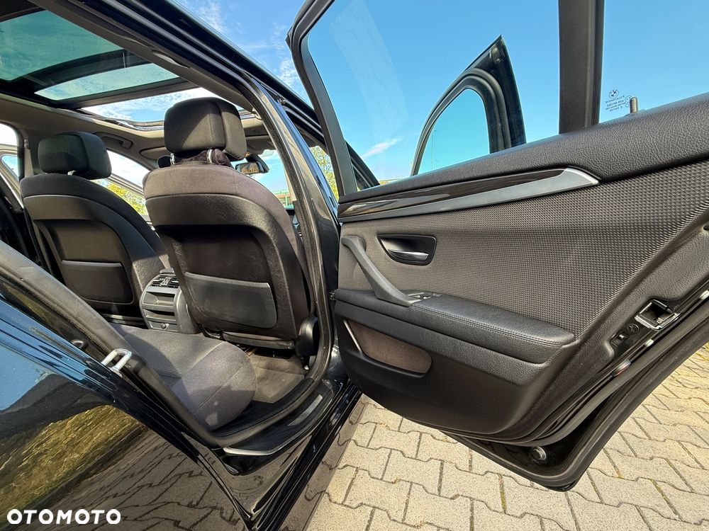 BMW Seria 5 520d - 18