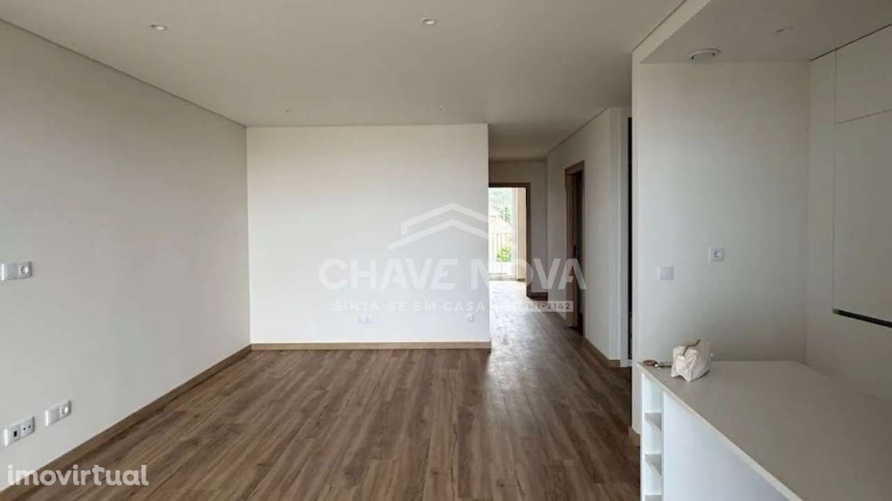 Apartamento T3 Egas Moniz em Fânzeres Esp/00178/CO - Grande imagem: 3/4