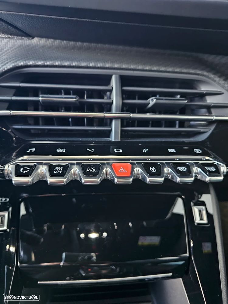 Peugeot e-208 50 kWh GT Line - 15