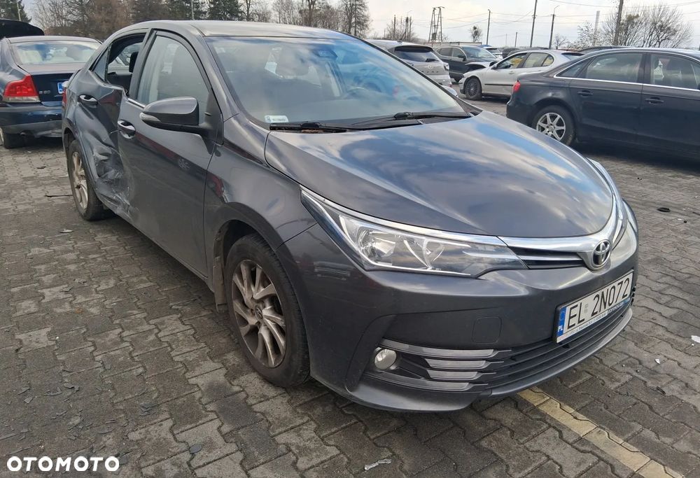 Toyota Corolla 1.6 Comfort - 2