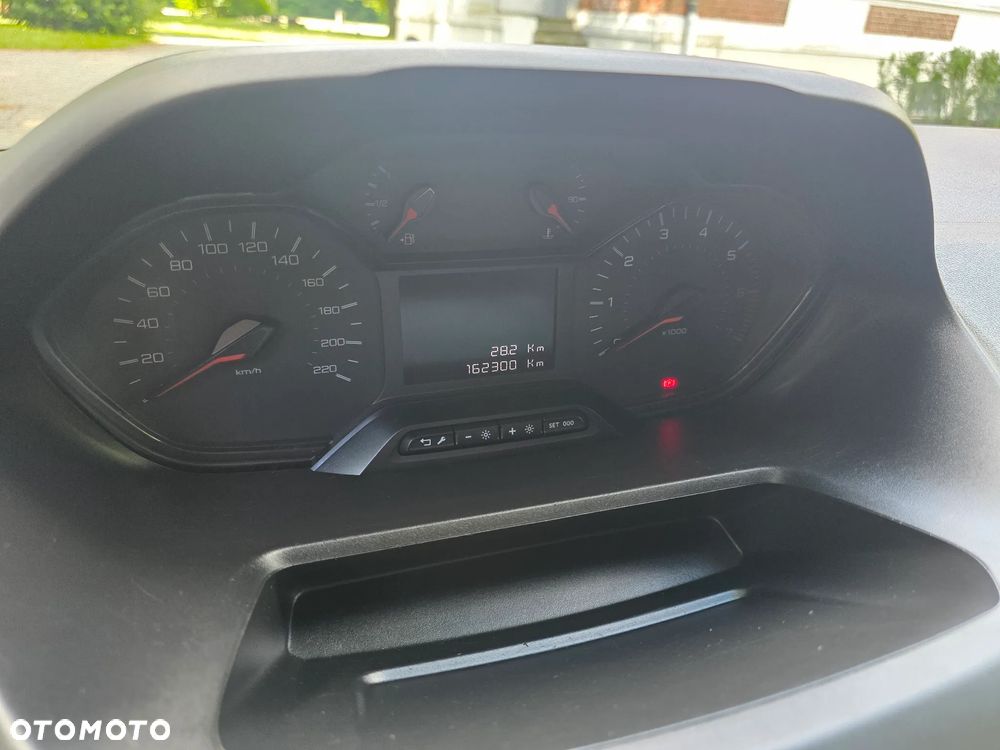 Peugeot Partner - 16