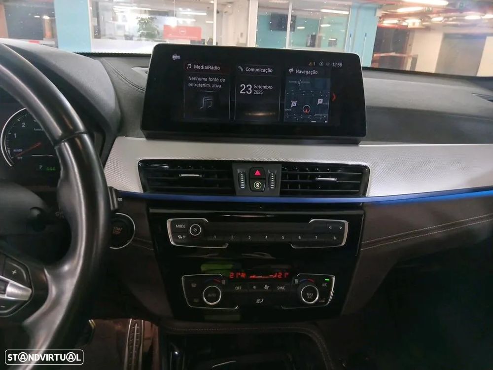 BMW X2 25 e xDrive - 8