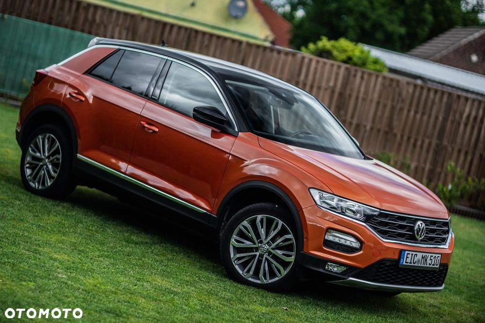 Volkswagen T-Roc - 17