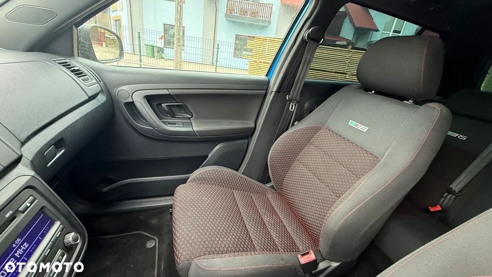 Skoda Fabia 1.4 TSI DSG RS - 15
