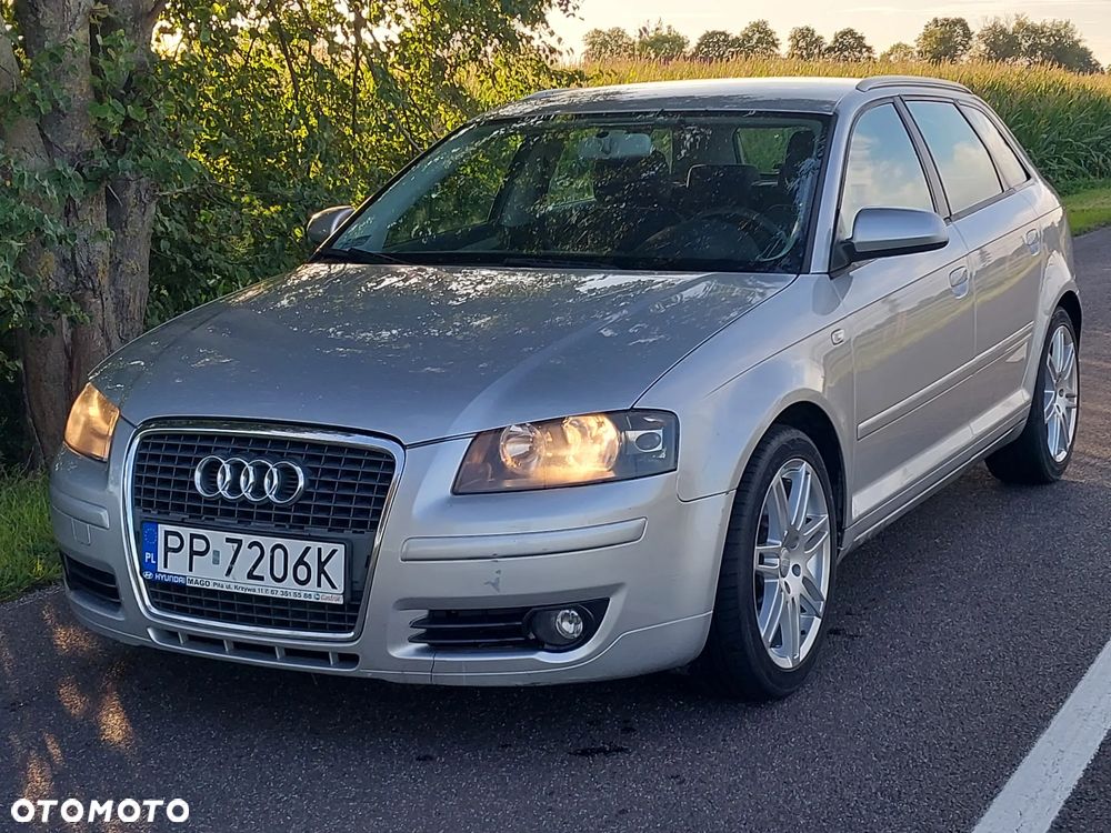 Audi A3 Sportback 2.0 TDI Ambiente S tronic - 2