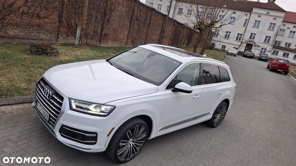 Audi Q7 - 4