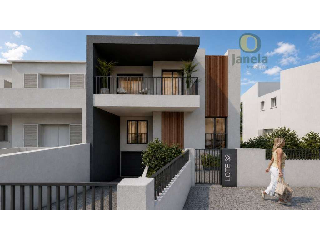 Moradia em Construção com Piscina - Grande imagem: 3/55