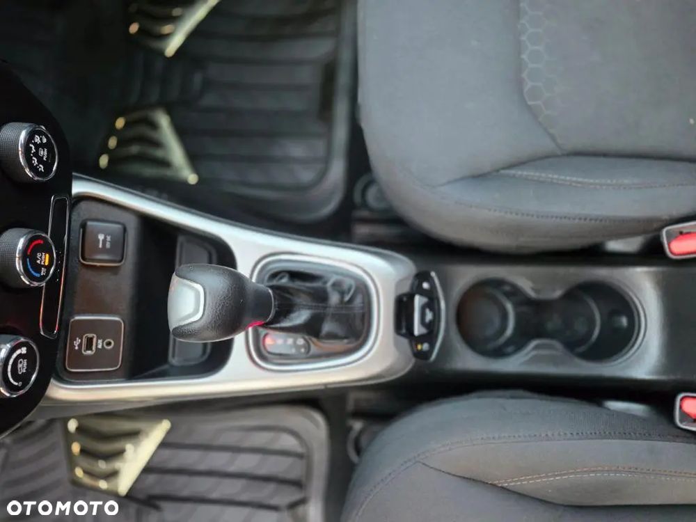 Jeep Compass - 16