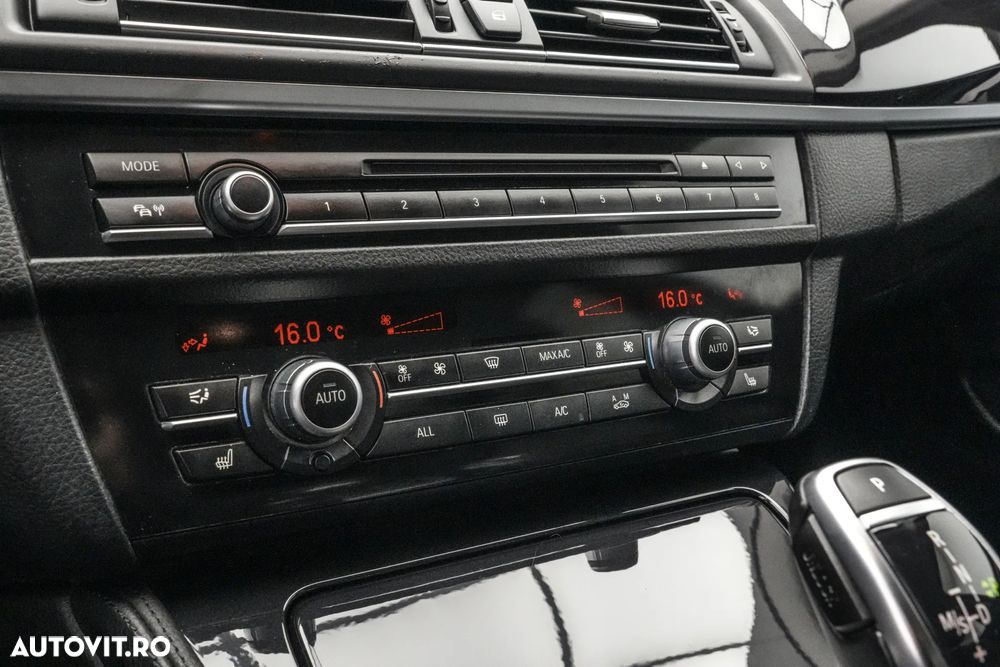 BMW Seria 5 520d Aut. Luxury Line - 20