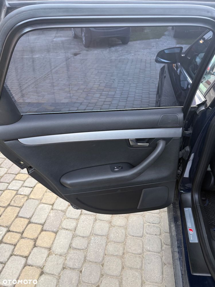 Audi A4 Avant 3.0 TDI DPF quattro tiptronic - 17