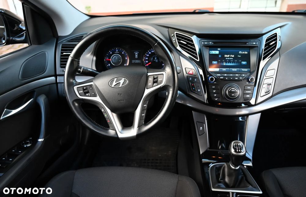 Hyundai i40 - 16