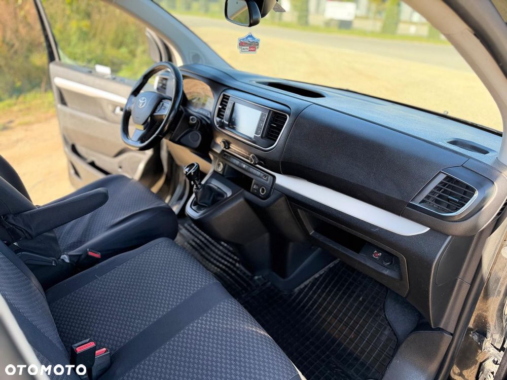 Toyota Proace Verso - 8
