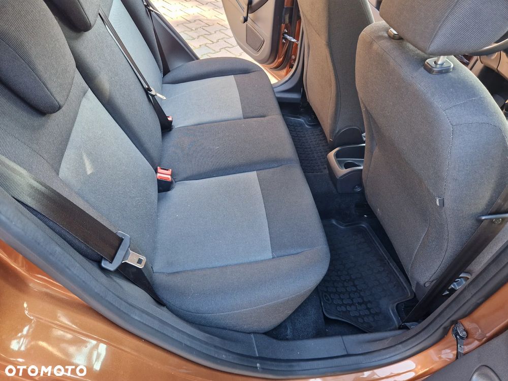 Ford Fiesta 1.25 Ambiente - 11