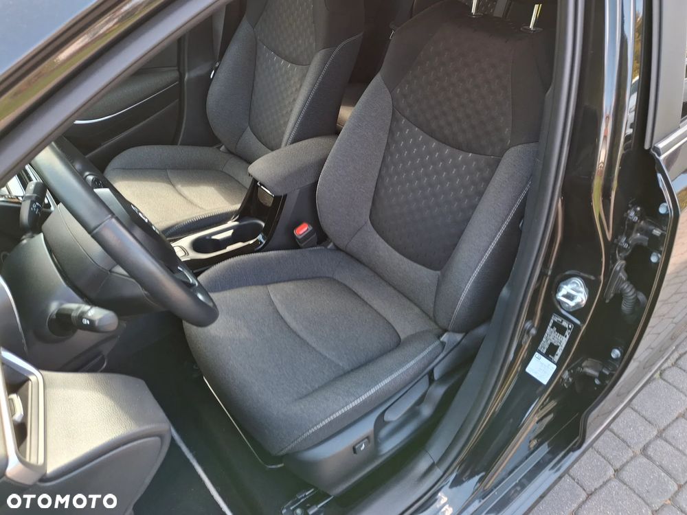 Toyota Corolla 1.8 Hybrid Style - 22