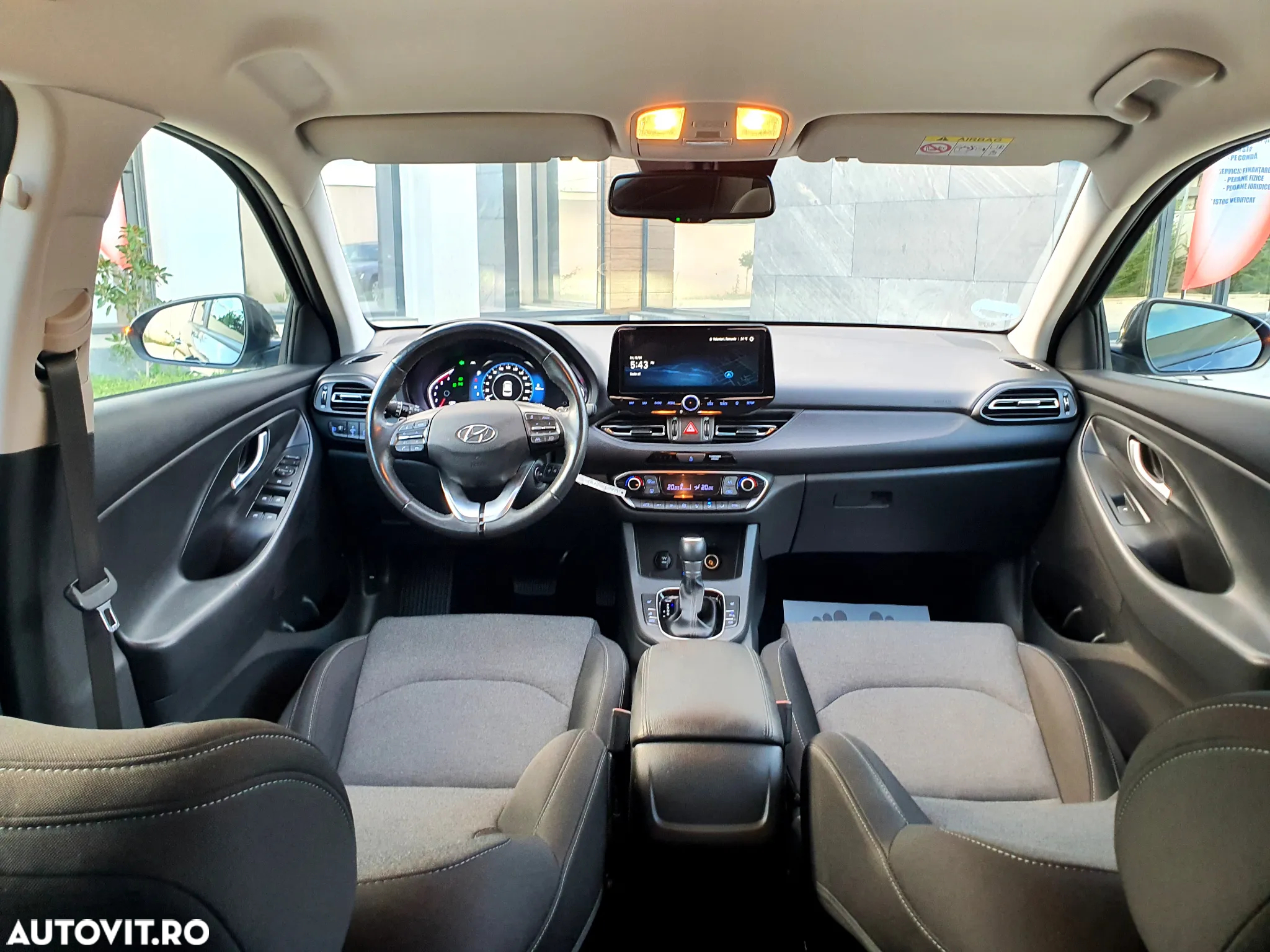 Hyundai i30 Kombi 1.6 CRDI DCT Intro - 21