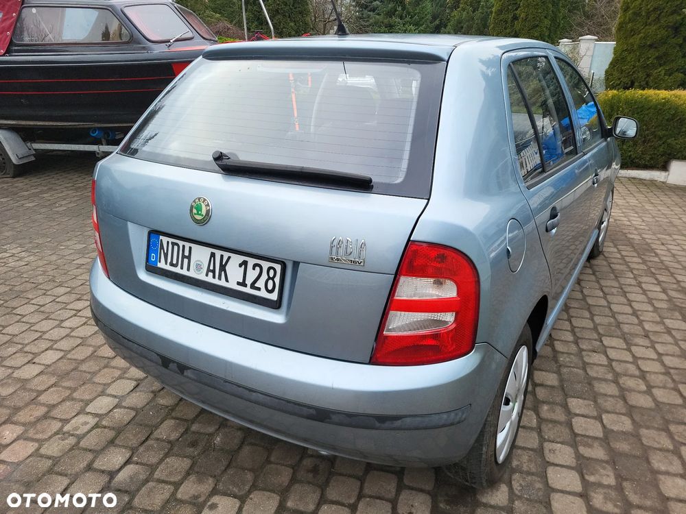 Skoda Fabia 1.4 16V Style Edition - 16